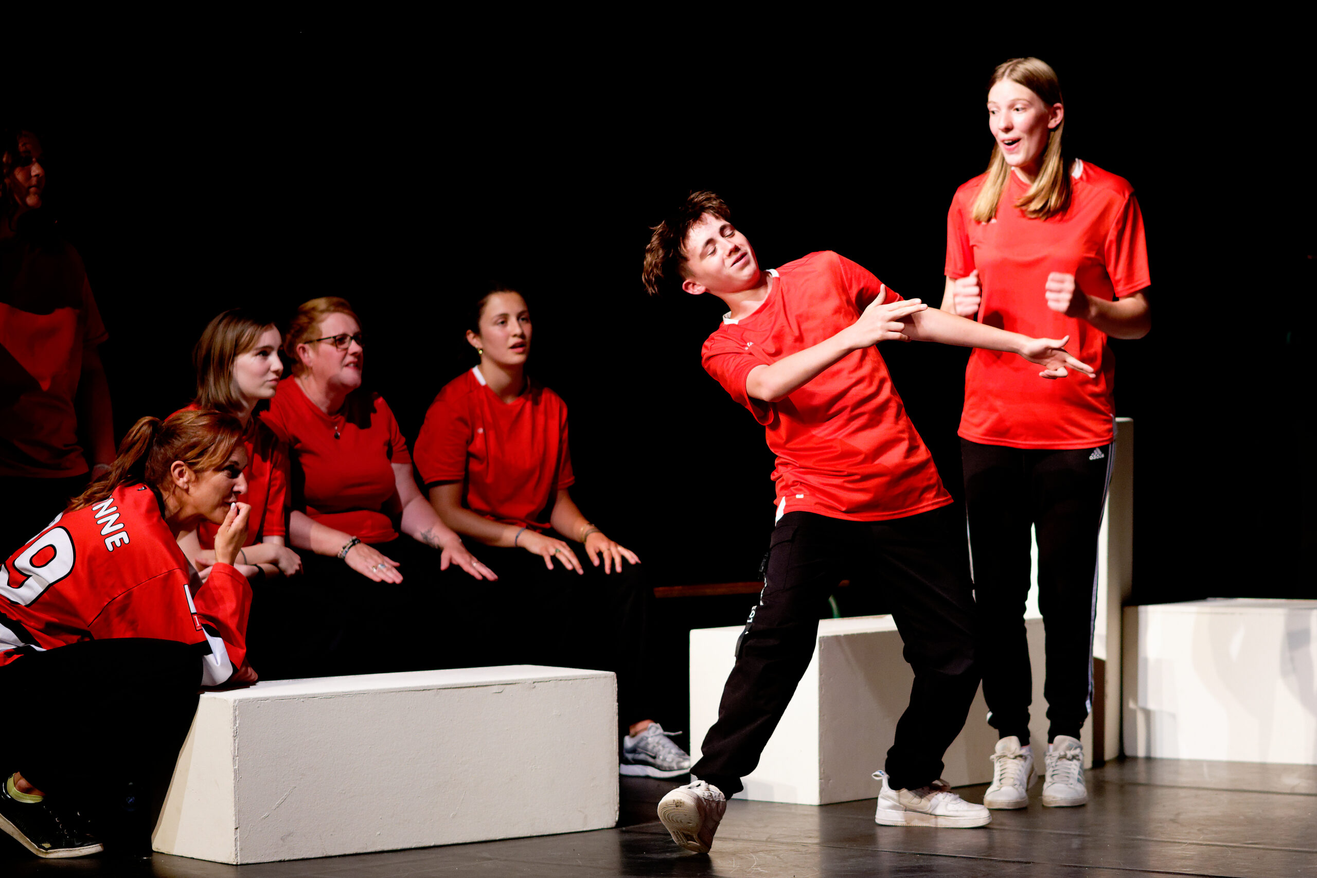 Deux matchs d’impro pour le groupe ados !